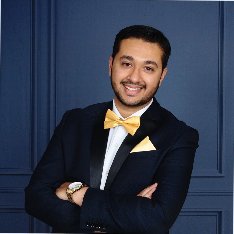 Dr. Afroz Hafeez